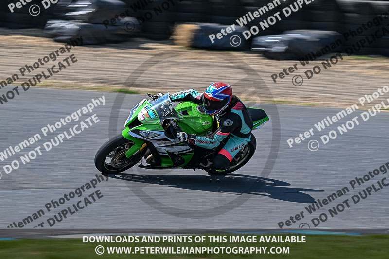 enduro digital images;event digital images;eventdigitalimages;lydden hill;lydden no limits trackday;lydden photographs;lydden trackday photographs;no limits trackdays;peter wileman photography;racing digital images;trackday digital images;trackday photos